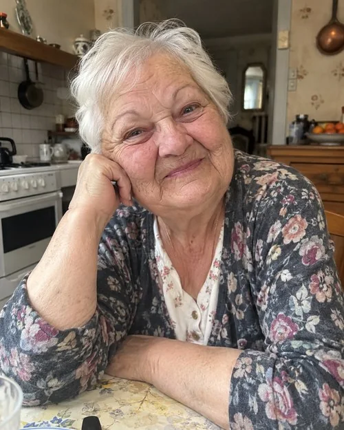 Bernadette, 76 ans à Le Mans