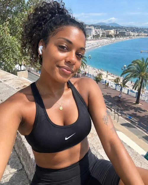 Romane, 25 ans à Nice