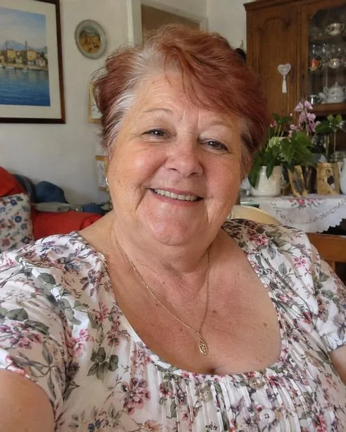 Denise, 69 ans à Nice