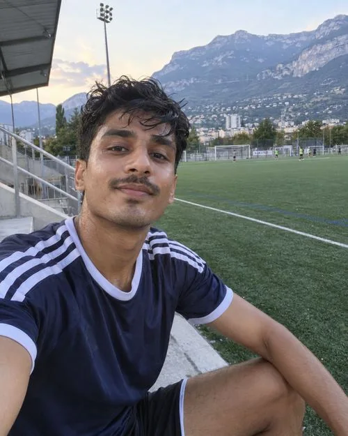 Kevin, 28 ans à Grenoble