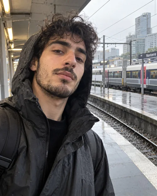 Gabriel, 24 ans à Nanterre