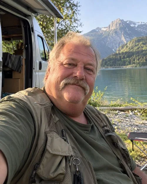 Éric, 61 ans à Grenoble